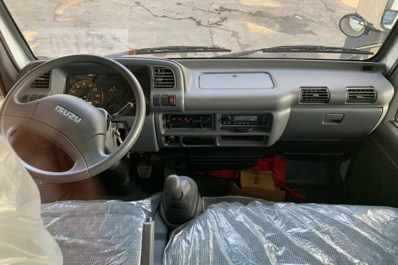 Brand New Isuzu Elf 2019 Truck for sale in Pasay 