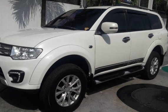 Used 2015 Mitsubishi Montero Sport at 82000 km 