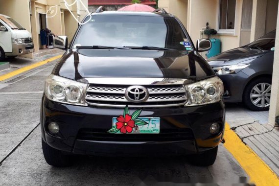 Selling Toyota Fortuner 2011 Automatic Diesel in Batangas 