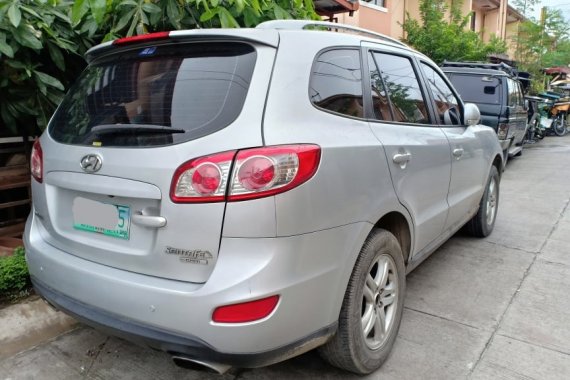 Silver 2010 Hyundai Santa Fe at 75000 km for sale in Cabuyao