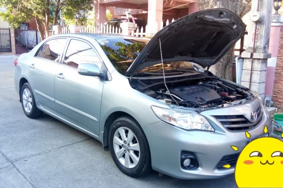 Silver 2011 Toyota Altis at 87000 km for sale 