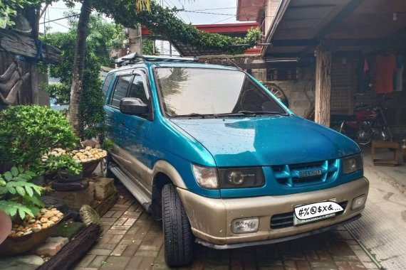 2001 Isuzu Crosswind for sale in Pulilan 