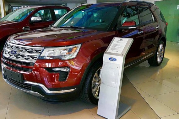 2018 Ford Explorer for sale in Parañaque