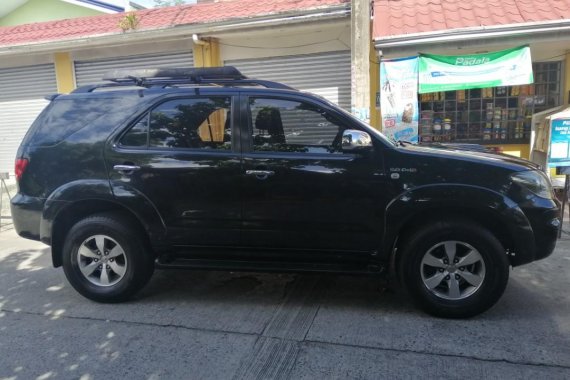 Like New Toyota Fortuner for sale at 80000 km in Las Pinas