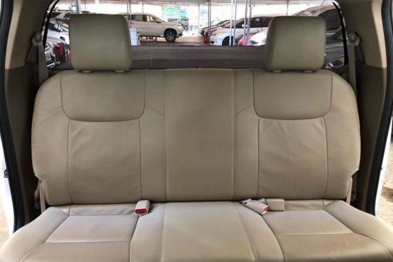 Sell White 2012 Nissan Navara Automatic Diesel in Quezon City 