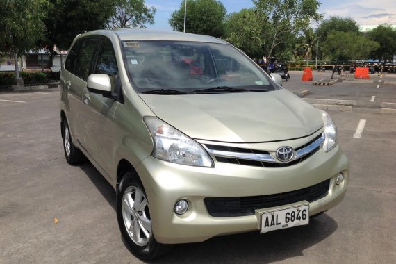 Selling Used Toyota Avanza 2014 Automatic in Lucena 