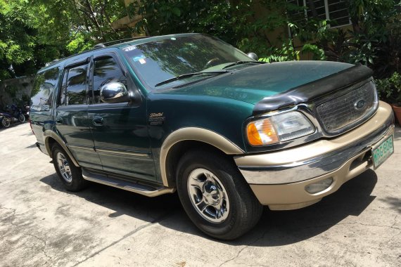 Sell Green 2001 Ford Expedition Manual in Metro Manila 