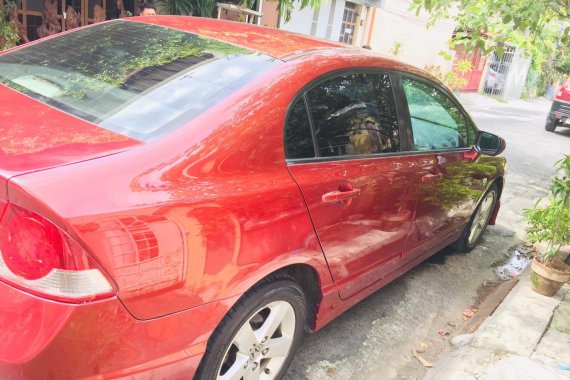 Red Honda Civic 2008 at 114000 km for sale 