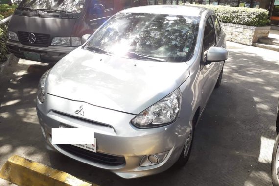 Selling 2nd Hand Mitsubishi Mirage 2015 Hatchback in Antipolo 