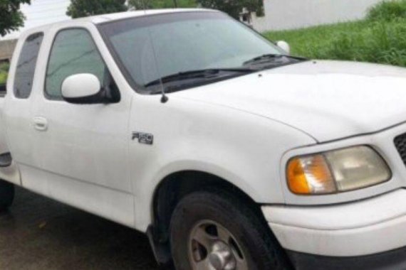 White 2000 Ford F-150 for sale in Manila