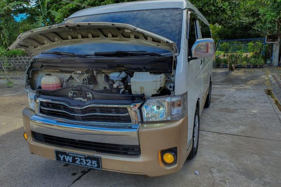 2016 Toyota Hiace for sale in Bacoor