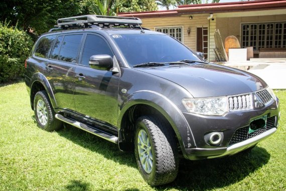 Mitsubishi Montero Sport 2013 Manual Diesel for sale 