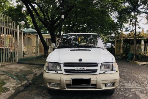 2001 Isuzu Trooper for sale in Las Pinas 