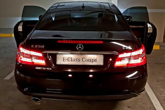 Sell 2012 Mercedes-Benz E-Class Coupe in Makati 