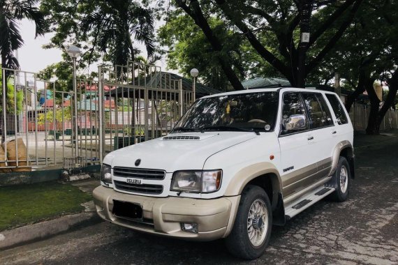 2001 Isuzu Trooper for sale in Las Pinas 