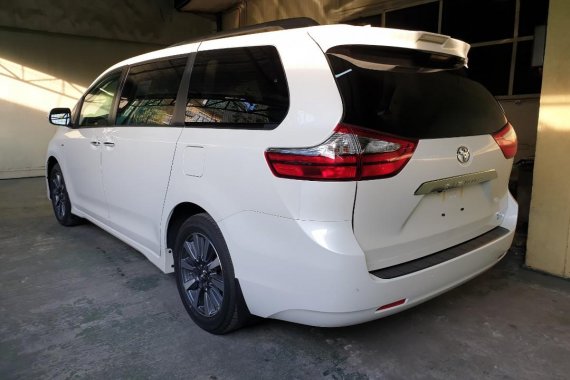 2019 Toyota Sienna for sale in Quezon City