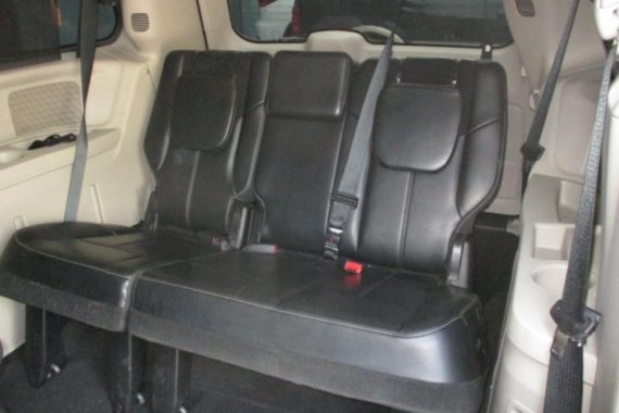 2013 Chrysler Town And Country for sale in Makati 