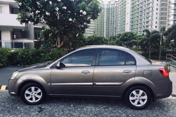 Grey 2010 Kia Rio Automatic for sale