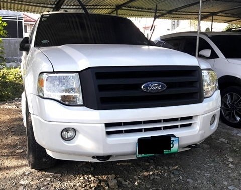Sell White 2011 Ford Expedition at 78957 km in Quezon City 