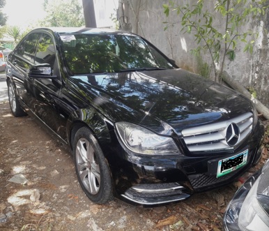 Black 2012 Mercedes-Benz C-Class Automatic Gasoline for sale 