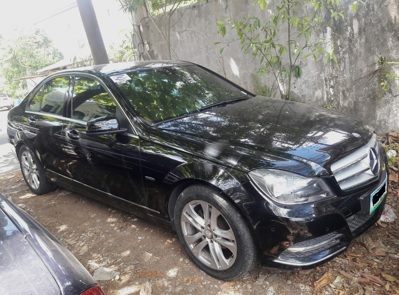 Black 2012 Mercedes-Benz C-Class Automatic Gasoline for sale 