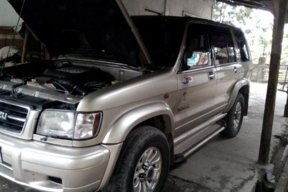 Selling 2nd Hand Isuzu Trooper 2002 