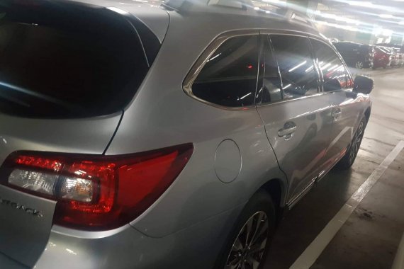 Selling Used Subaru Outback at 9596 km in Quezon City 