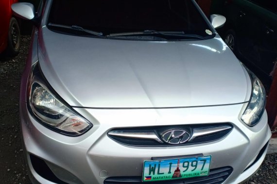 Selling Used Hyundai Accent 2013 at 40000 km in Quezon City 