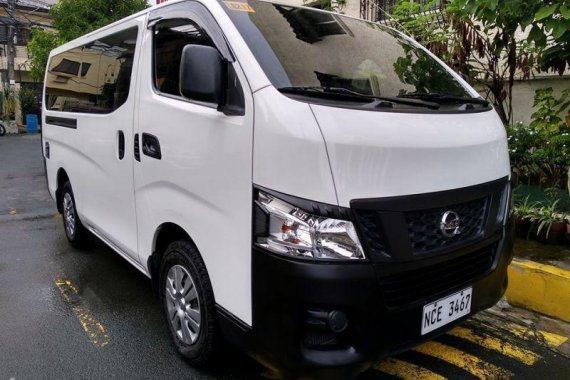 Selling Nissan Urvan 2016 Van Manual Diesel at 33000 km 