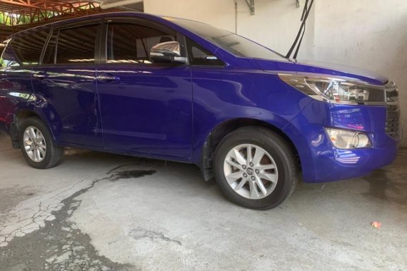 Selling Blue Toyota Innova 2017 in Quezon City