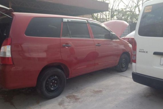 Red Toyota Innova 2016 for sale in Quezon City