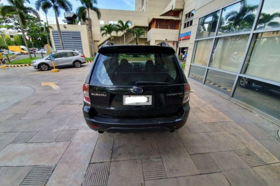 Selling Subaru Forester 2010 at 90600 km 