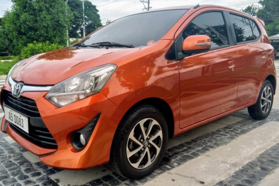 Orange Toyota Wigo 2018 Automatic at 10000 km for sale  