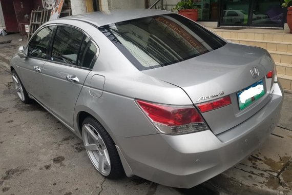 Sell Silver 2009 Honda Accord at 63000 km in Makati 