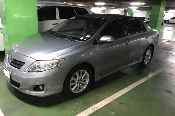 Sell 2nd Hand 2011 Toyota Corolla Altis at 70000 km 