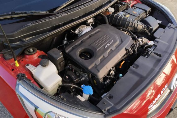 Red Hyundai Accent 2018 Sedan at 11000 km for sale 