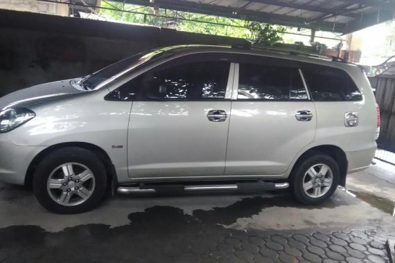 2007 Toyota Innova for sale in Urdaneta