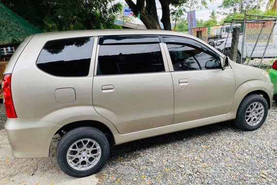 Sell 2nd Hand 2011 Toyota Avanza at 70000 km in Isabela 