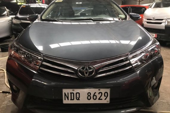 Selling Grey Toyota Corolla Altis 2016 in Quezon City 