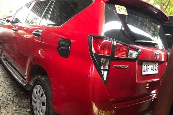 Selling Red Toyota Innova 2017 in Quezon City 