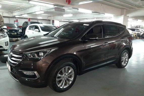 2016 Hyundai Santa Fe at 34000 km for sale 