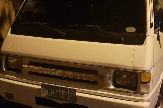 Mitsubishi L300 2010 for sale in Makati 