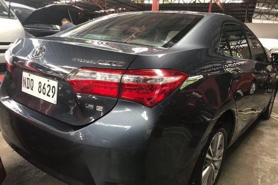 Selling Grey Toyota Corolla Altis 2016 in Quezon City 