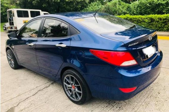 Selling 2017 Hyundai Accent Sedan at 8000 km 