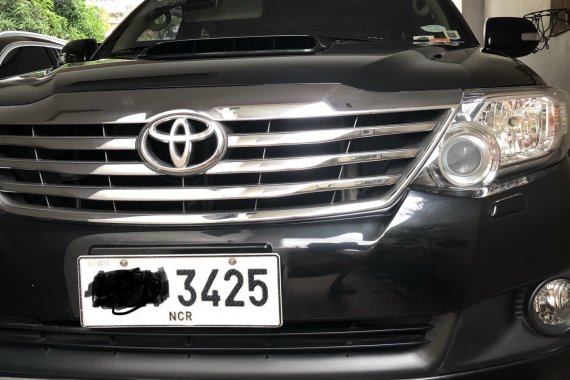 Sell Black 2012 Toyota Fortuner at 66000 km in Pasig 