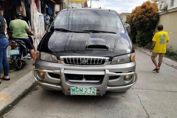 Selling Black Hyundai Starex 1999 Automatic at 96000 km 