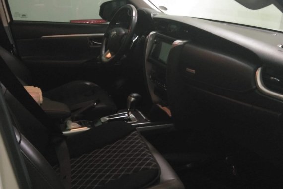 Sell Used 2017 Toyota Fortuner at 8000 km in Caloocan 