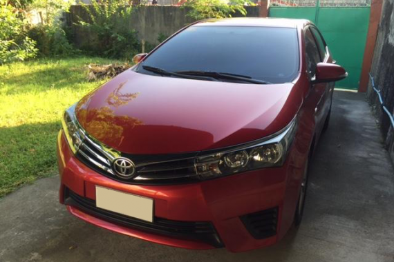 Sell Red 2014 Toyota Corolla Altis Manual Gasoline 