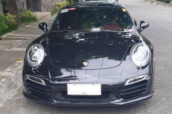 Used Porsche 911 2015 at 6000 km for sale 
