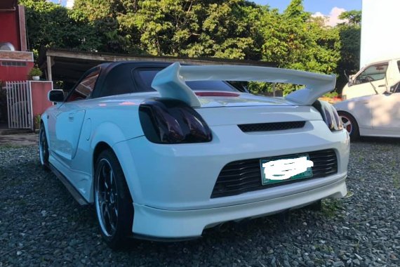 Selling White Toyota Mr-S 2000 at 100000 km in Manila 